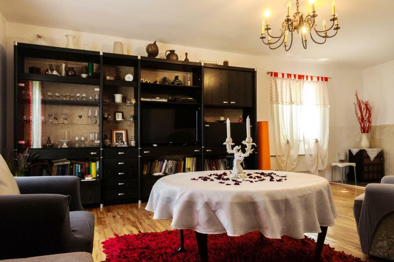 Great View Apartment Sutivan ภายนอก รูปภาพ